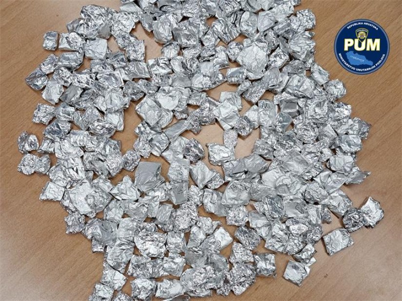 Prilikom pretrage kuće pronađen sintetski kanabinoid - Galaxy