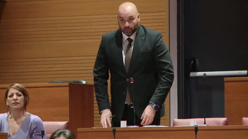 Baksa predložio ukidanje HRT pristojbe umirovljenicima