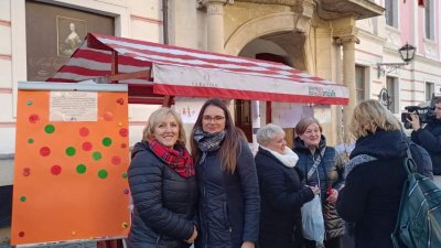 ZIPKA Informirajte se o udomiteljstvu na Franjevačkom trgu povodom Svjetskog dana djece