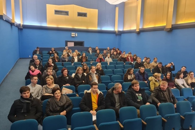 VARAŽDINSKE TOPLICE Raspisan natječaj za dodjelu stipendija nadarenim studentima