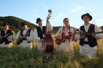VIDEO FOTO Toplička himna dobila vizualnu priču: KUD „Toplice” predstavio videospot za pjesmu „Suza za Zagorske brege”