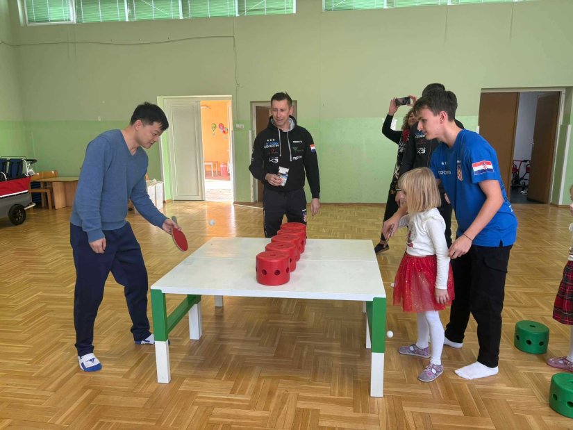 U sklopu projekta &quot;Serva za budućnost&quot; mališani iz Trakošćanske saznali sve o stolnom tenisu