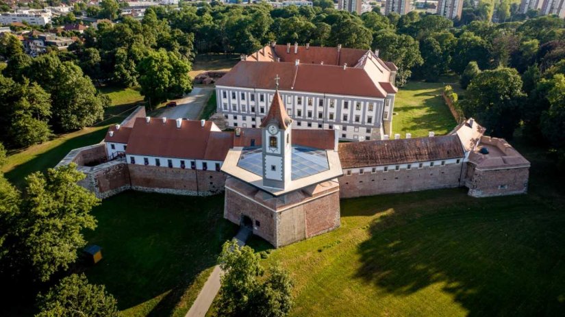 RESTORAN STARI GRAD ČAKOVEC Blagdanski okusi divljači u Starom gradu Čakovec
