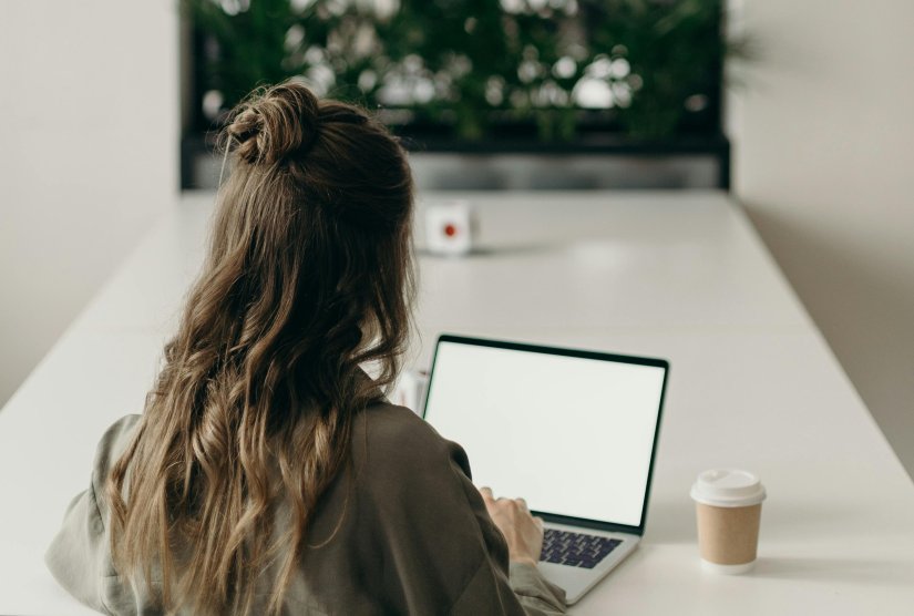 Lažni kripto-stručnjaci i dalje vaše eure vrebaju