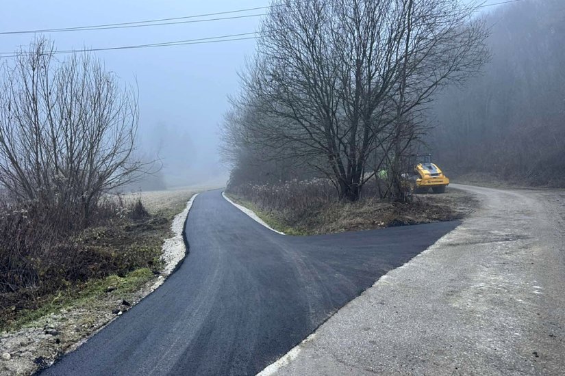 KLENOVNIK Asfaltiran odvojak Ivaki u sklopu projekta vrijednog skoro 119 tisuća eura