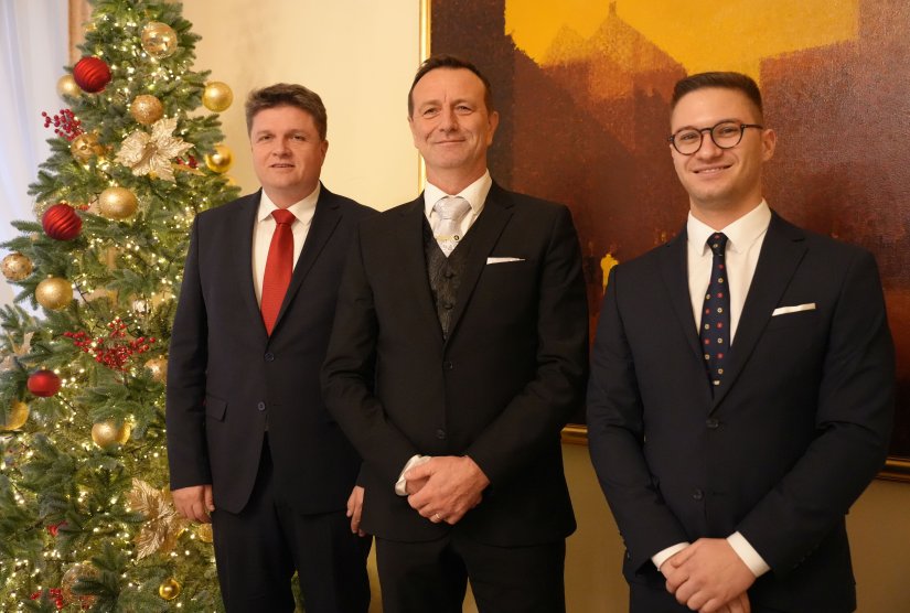 Božićna i novogodi&scaron;nja čestitka Grada Varaždina