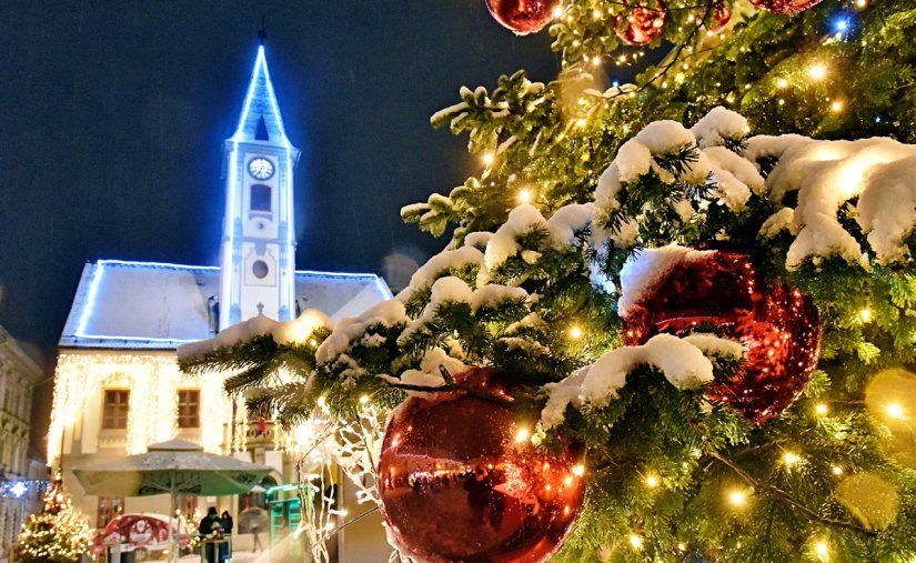 Sretan Božić žele vam Varaždinske vijesti!