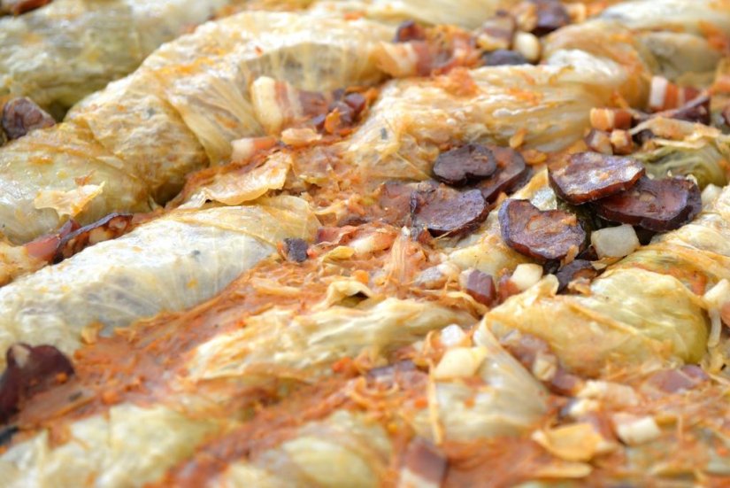 PUČKI OBIČAJI Na stolu obavezan buncek i sarma, čestitari obilazili sela i pjevali