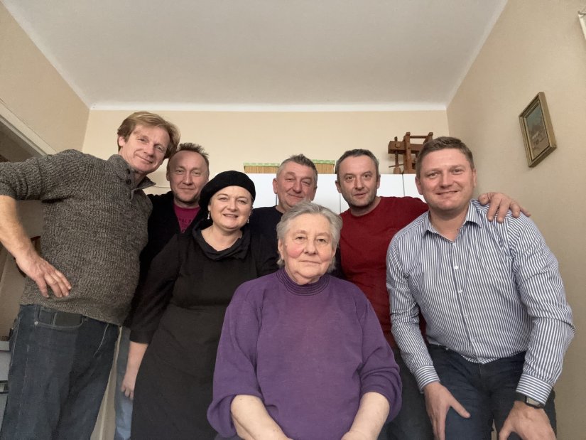 Biv&scaron;i učenici Osnovne &scaron;kole Cestica posjetili učiteljicu Mariju Jug