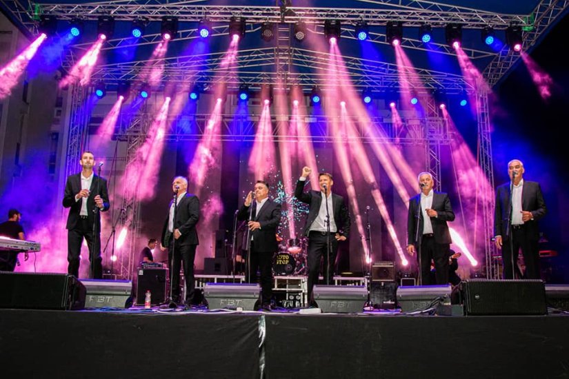 Tomislav Bralić i klapa Intrade u varaždinskoj Areni uz posebnog gosta