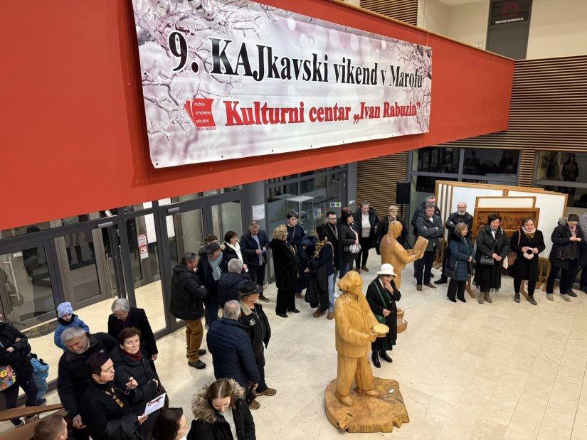 FOTO Otvorenjem izložbe Zemla i drevo Stjepana Dvorskog započeo 9.KAJkavski vikend v Marofu