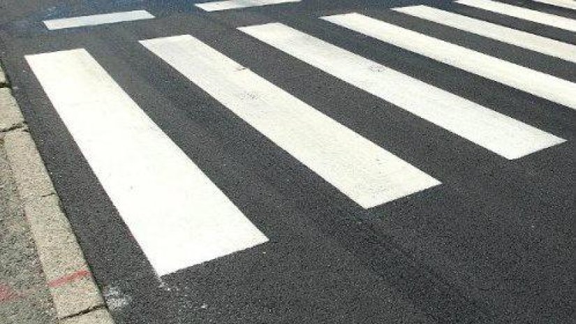 Stariji vozač (82) nije se zaustavio na pje&scaron;ačkom prijelazu te je udario 65-godi&scaron;nju pje&scaron;akinju