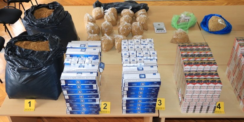 PU varaždinska: Zaplijenili 71 kilogram rezanog duhana, zračnu pu&scaron;ku, plinski pi&scaron;tolj...