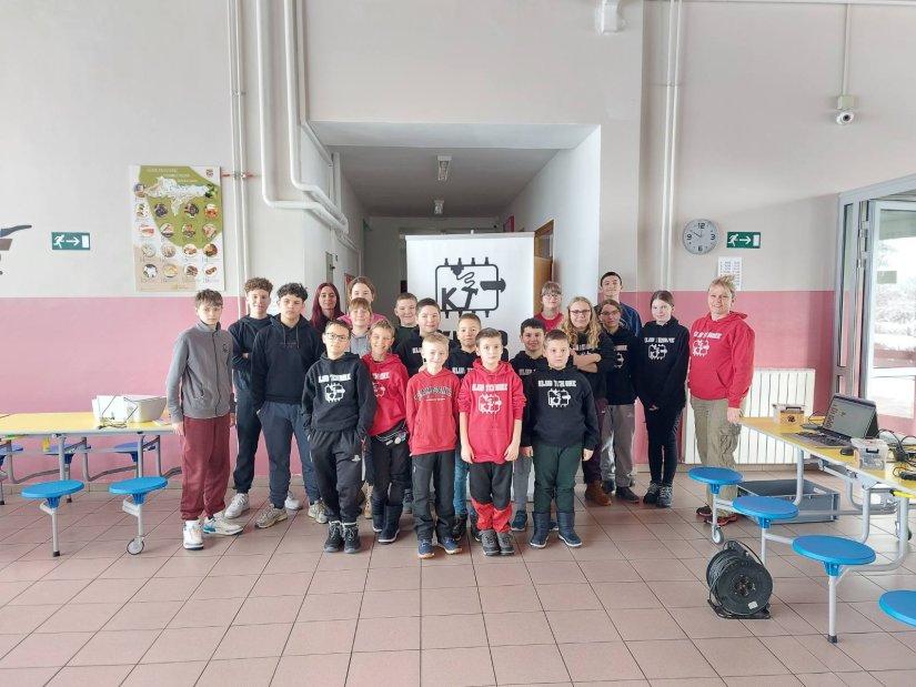 FOTO Održana 4. Lokalna Roboliga, koja je zavr&scaron;ena masovnim grudanjem