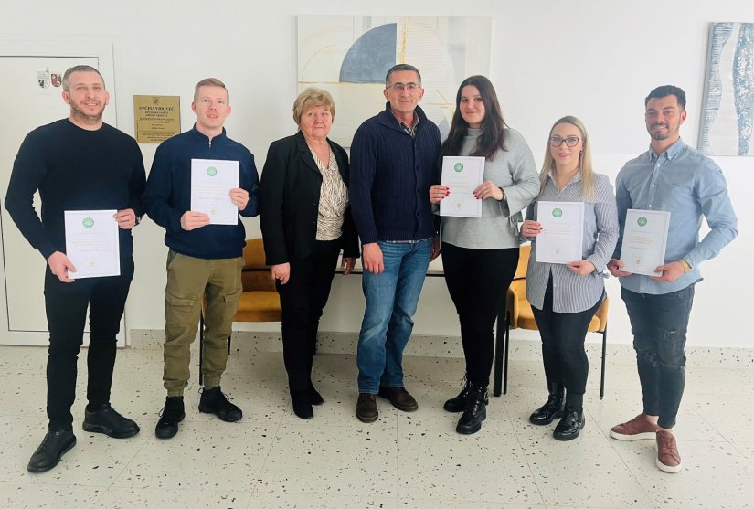 OPĆINA VIDOVEC Potpisani ugovori o dodjeli bespovratnih potpora za rje&scaron;avanje stambenog pitanja mladih obitelji