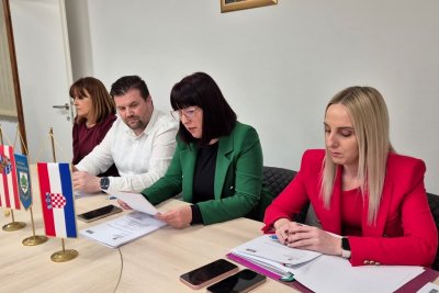 FOTO Općinsko vijeće Klenovnika raspravljalo o izvje&scaron;ću načelnika te socijalnoj skrbi i Vijeću za prevenciju