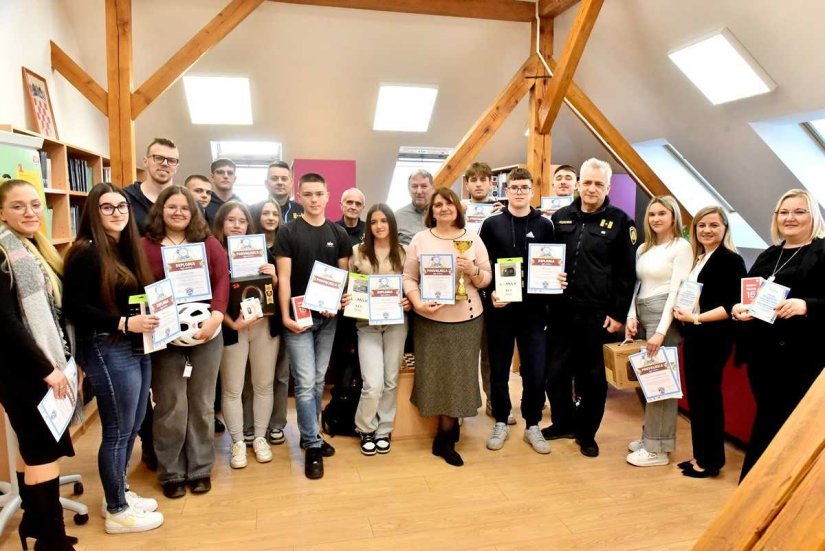 FOTO Strojarska i prometna &scaron;kola osvojila drugo mjesto na "Prometnoj učilici": tko je dobio nagrade?