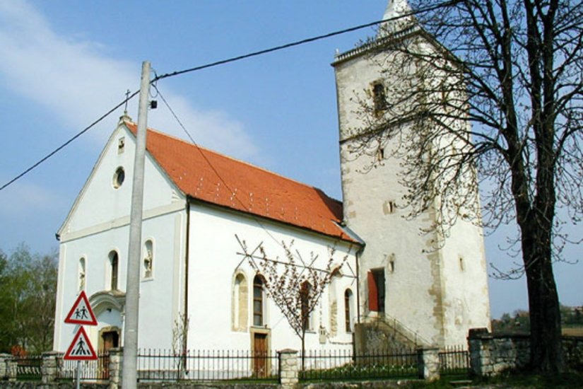 Općina Visoko za radove na crkvi sv. Trojstva i utvrdi Čanjevo dobila 90.000 eura