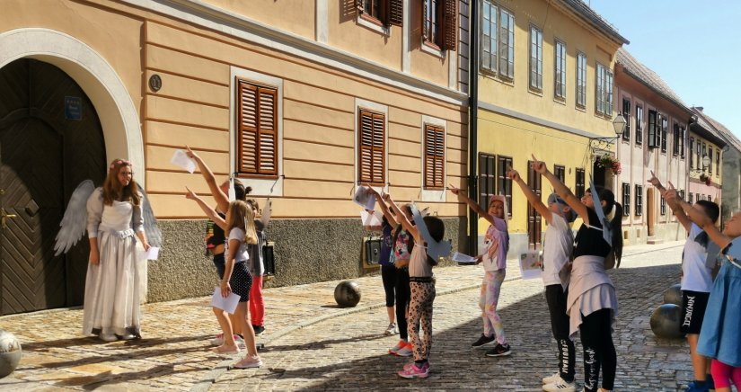 Potraga za anđelima i likovna radionica u Muzeju anđela