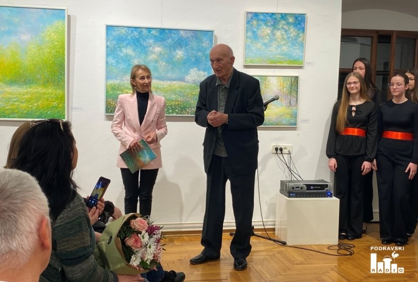 Varaždinski slikar u gradu Picoka: izložba "Tragom svjetla" dr. Martinovića