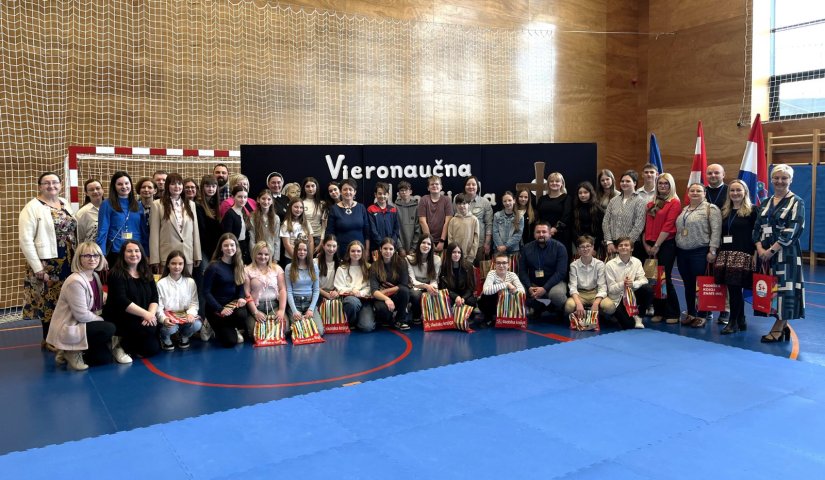 FOTO Biskupijska vjeronaučna olimpijada održana u O&Scaron; Sveti Ilija