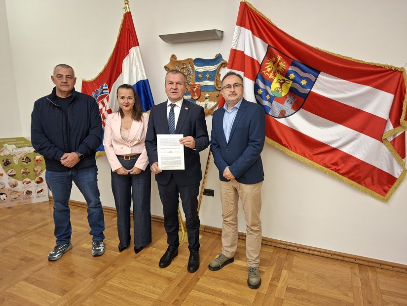 Župan Stričak i gradonačelnik Ludbrega Bilić potpisali Ugovor o darovanju nekretnine u svrhu izgradnje poduzetničke zone Slokovec