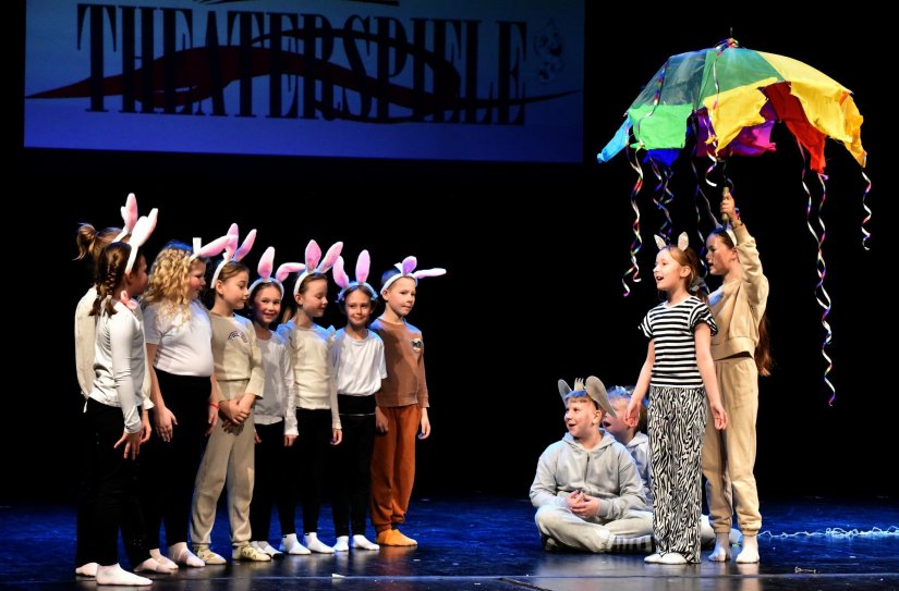 THEATERSPIELE Vi&scaron;e od 1.000 sudionika na dramskim igrama na njemačkom jeziku