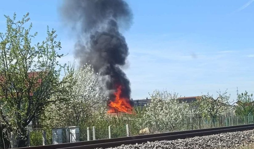 Požar na krovi&scaron;tu pomoćnog objekta u Gornjem Kućanu