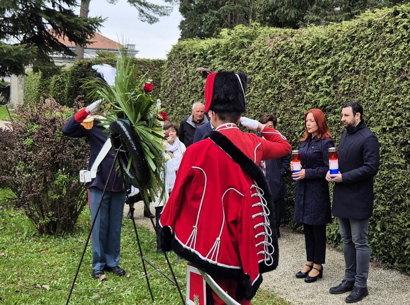 FOTO Spomendan Jom ha&scaron;oa: Odana počast žrtvama holokausta