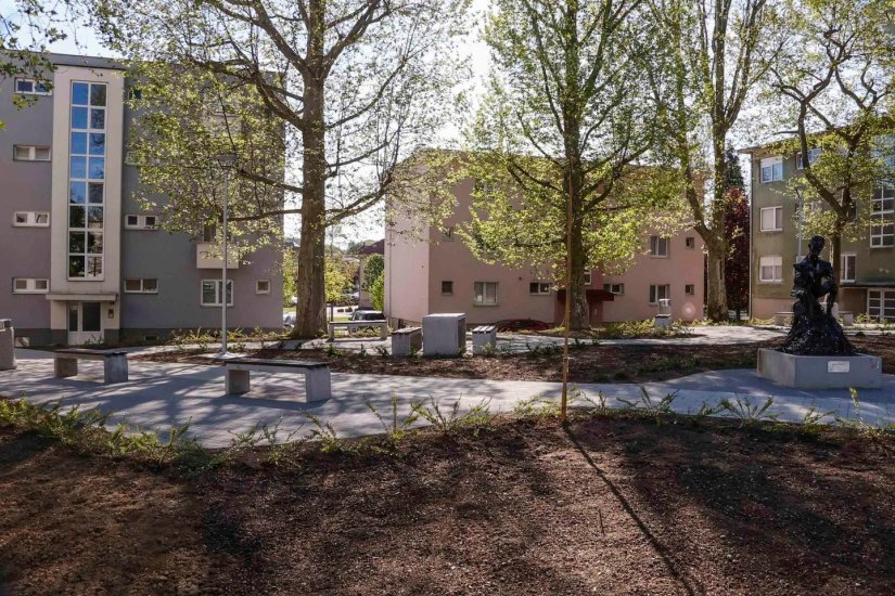 U Arnoldovoj ulici u tijeku hortikulturno uređenje, sadi se 950 komada raznih trajnica, grmlja i ukrasnih trava