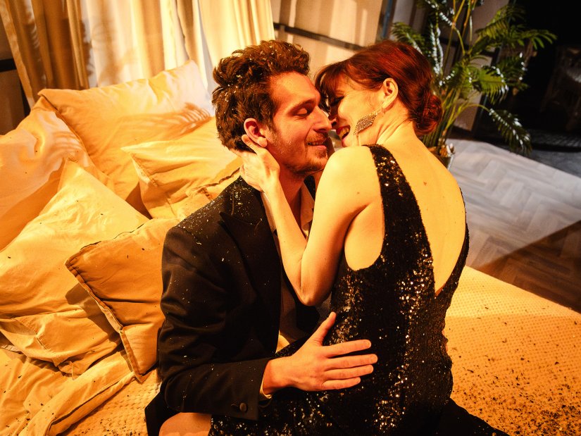 Predstava Mačka na vrućem limenom krovu na Velikoj sceni HNK Varaždin