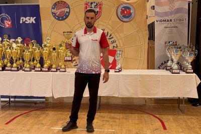 Povijesni uspjeh varaždinskog pikada, Benjamin Hudoletnjak osvojio Masters seriju