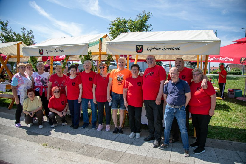 FOTO Dan udruga Općine Sračinec okupio brojne posjetitelje u Parku Velika graba
