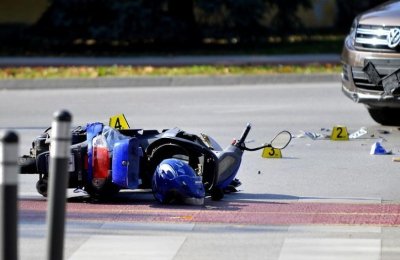 Mlada vozačica u Turčinu oduzela prednost motociklistu, on zavr&scaron;io u bolnici
