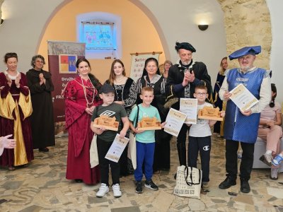 O&Scaron; VISOKO Učenici pomeli konkurenciju i potvrdili titulu najboljih glagolja&scaron;a