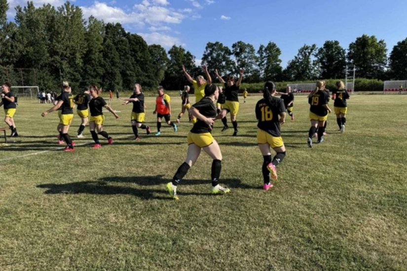 Sport, druženje i dobra zabava  &ndash; po prvi put i ženski malonogometni turnir!