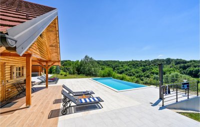 TURISTIČKA PRIČA GRADA IVANCA Broj dolazaka povećan za 33%, broj noćenja veći 56%