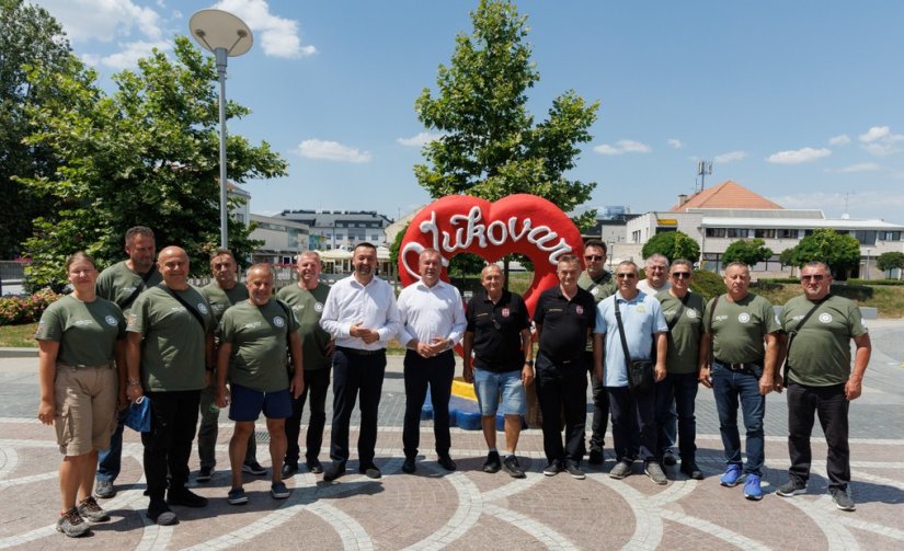 Nakon prijeđenih 300 kilometara, članovi Hrvatskog dru&scaron;tva logora&scaron;a srpskih koncentracijskih logora stigli u Vukovar