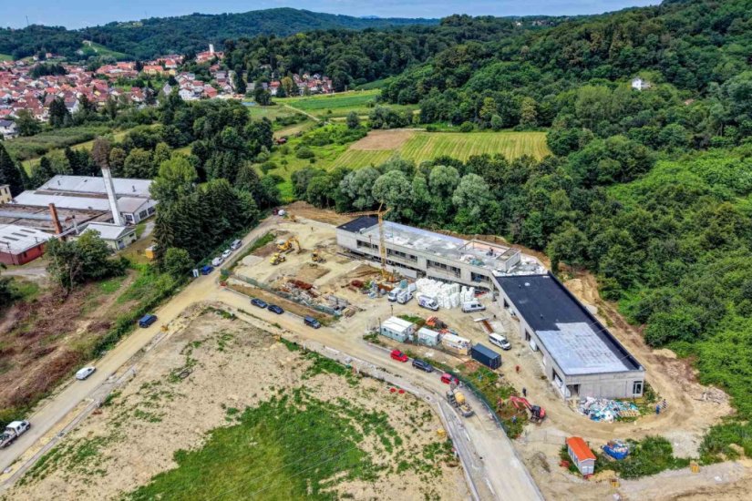 Počelo asfaltiranje ulica u Smart kvartu - kapitalni projekt Varaždinskih Toplica ulazi u novu fazu