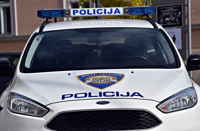 U Varaždinu auto naletio na 13-godi&scaron;njakinju, ocu maloljetnice slijedi prekr&scaron;ajni nalog