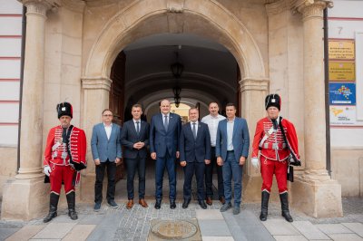 FOTO Ministar gospodarstva Ante &Scaron;u&scaron;njar uručio ugovore o stipendiranju