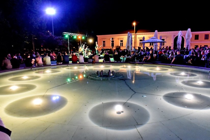 Ne propustite Fontana blues festival - senzualna Elise, The Low Riders, Bluzzly Crowd...
