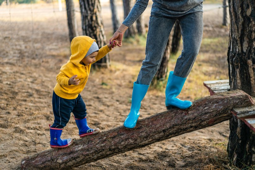 Neplaćanje alimentacije: Država pomaže djeci, naplata od roditelja tek slijedi