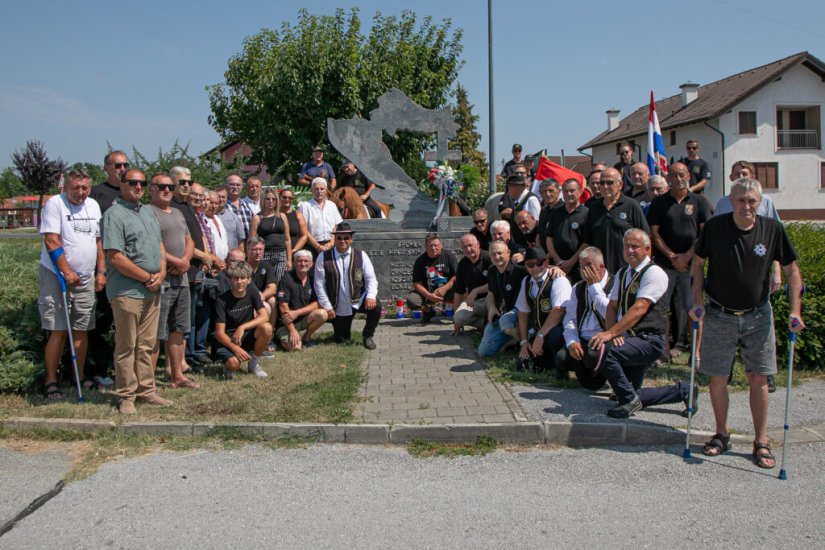 FOTO U Sračincu obilježen Dan pobjede i domovinske zahvalnosti te Dan hrvatskih branitelja