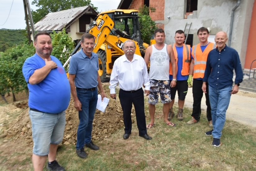 Na području Lovrečan brega u tijeku je pro&scaron;irenje vodovodne mreže