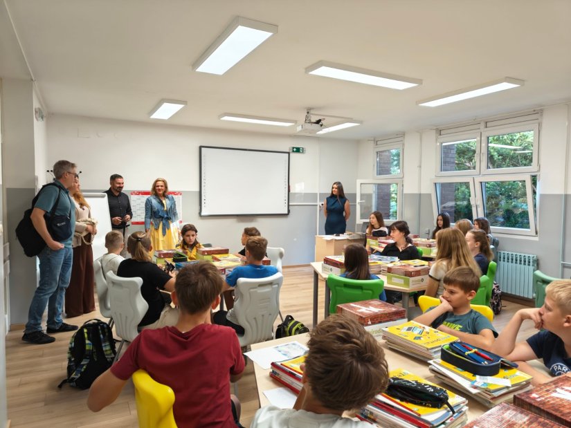 &Scaron;kolska godina u IV. osnovnoj &scaron;koli Varaždin započela s novom modularnom učionicom