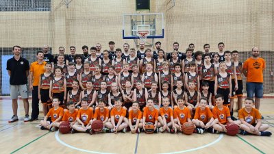 Ko&scaron;arka&scaron;ki klub Varteks slavi veliki rođendan na Kapucinskom trgu