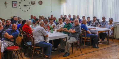 IVANEC Iz Grada pozivaju umirovljenike i socijalno ugrožene da u roku podnesu zahtjev za božićnicu