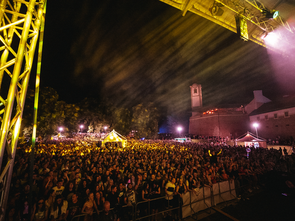 Porcijunkulovo_veliki_koncerti_Stari_grad_Cakovec.jpg