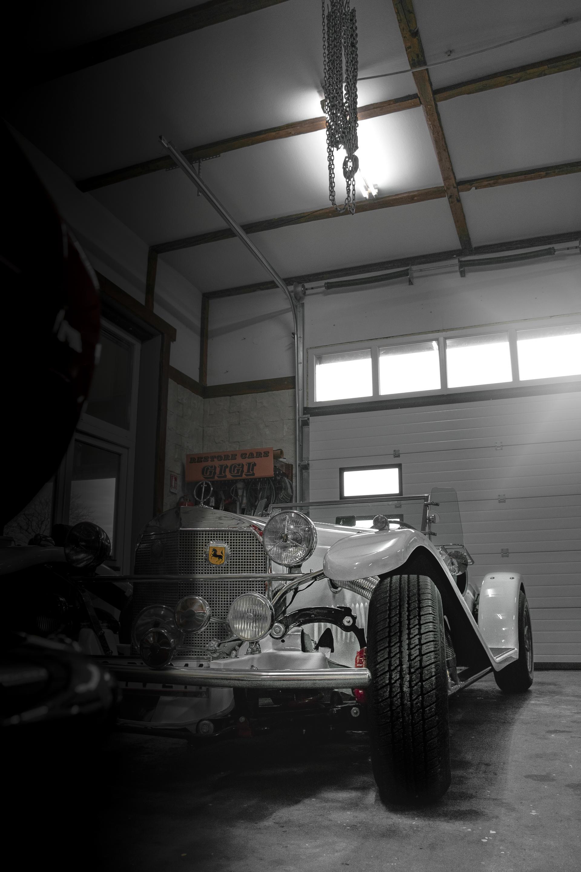 ExcaliburCar.jpg